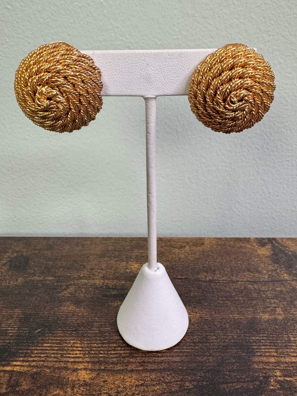 Vintage 1” Gold Twisted Rope Button Clip-On Earrings